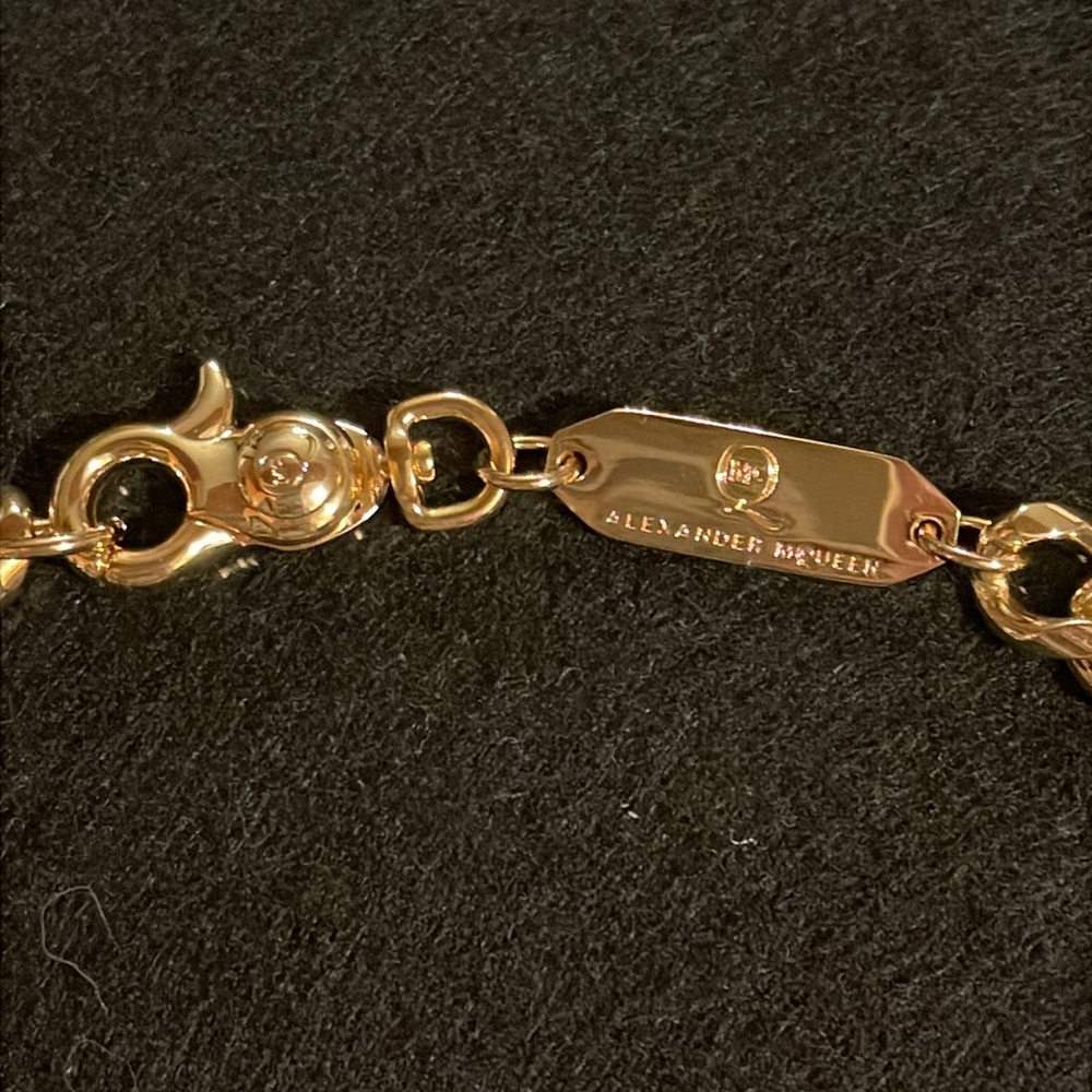 Alexander McQueen Gold Razor Blade Chain Bracelet - Picture 2 of 5